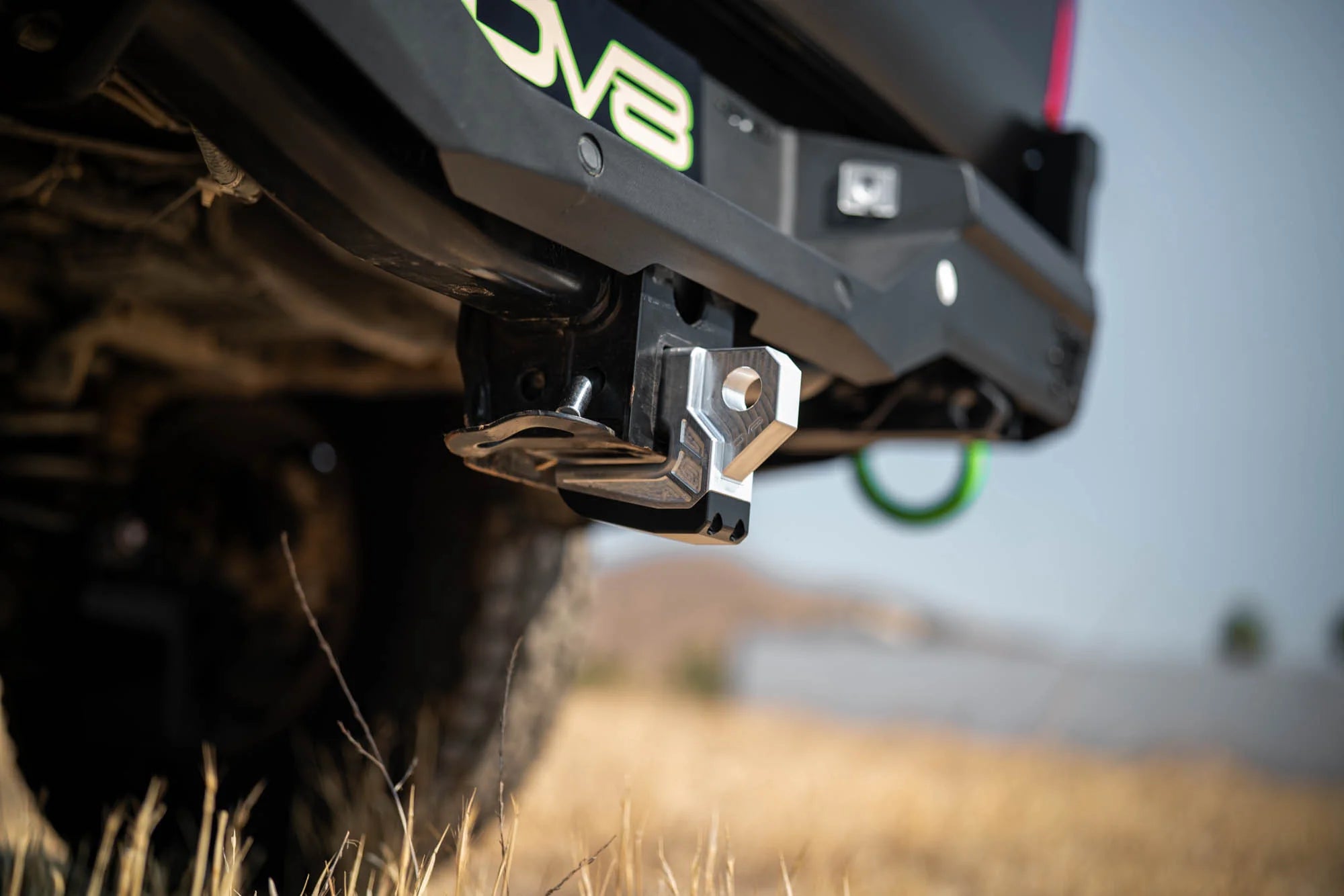 DV8 Xtract Hitch Skid Plate