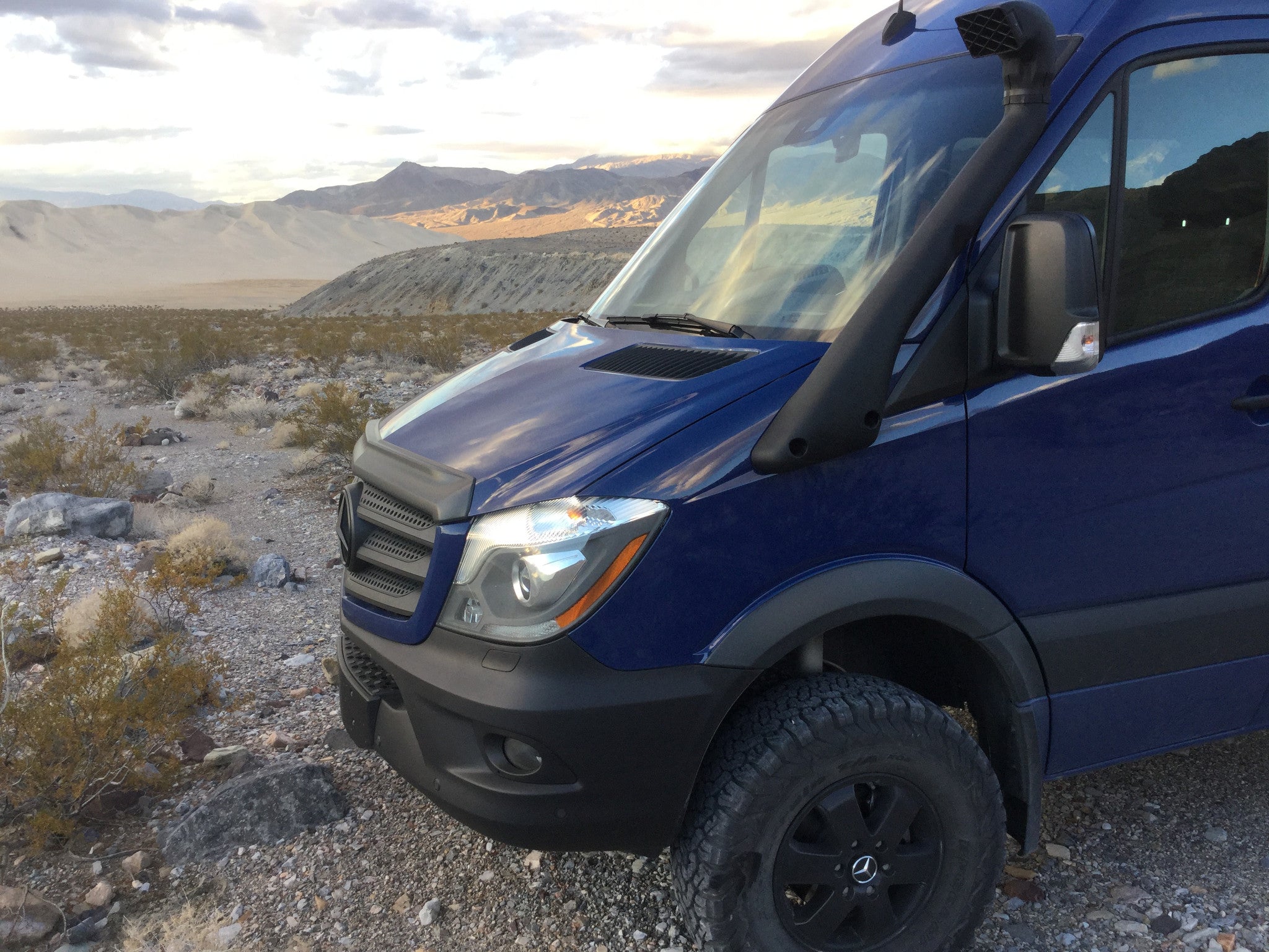 Front Fender Flare Kit for Sprinter 906 USA Version