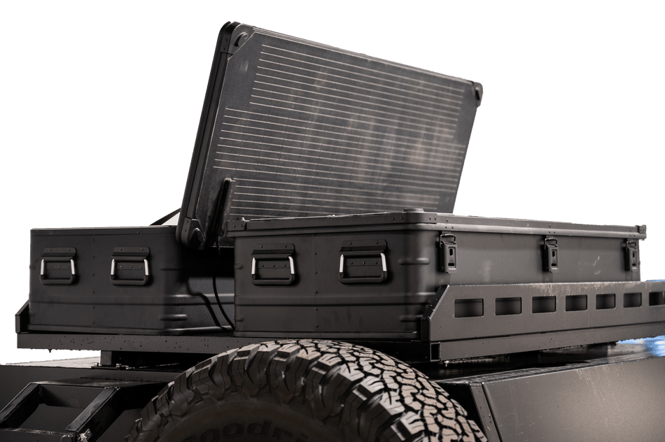 Icarus Solar Roof Box
