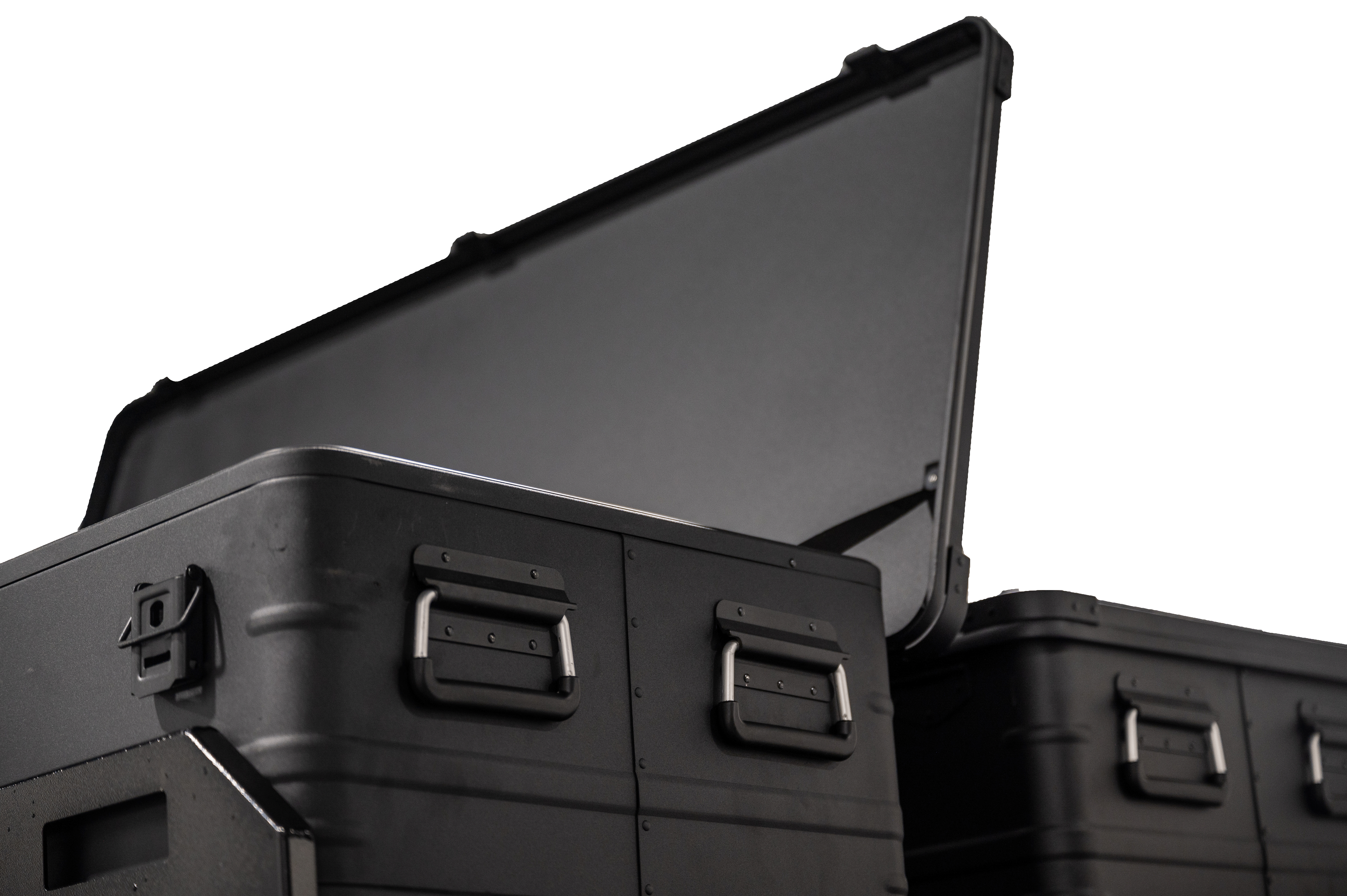 Icarus Solar Roof Box