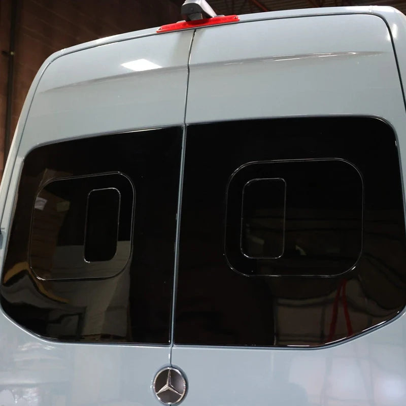 Rear Window Vent