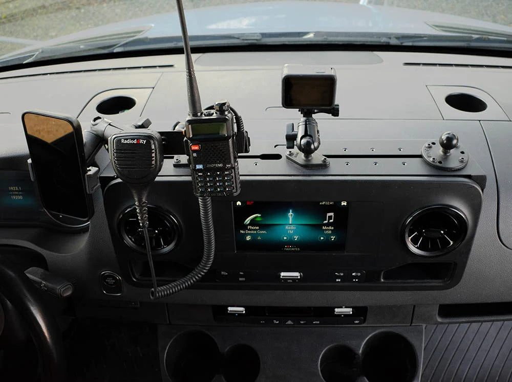 Sprinter Dash Mount