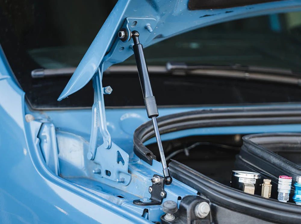 Sprinter Hood Strut Kit