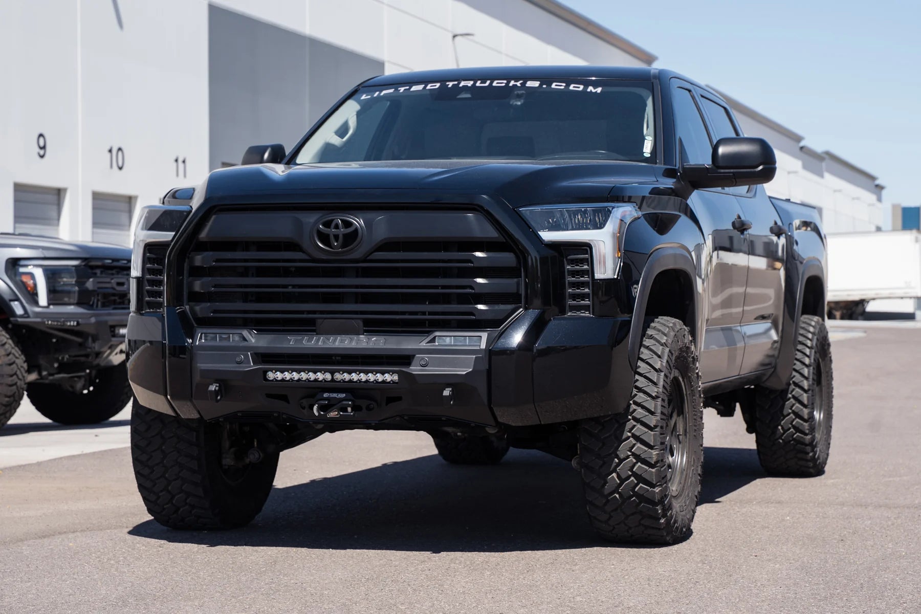 2022-2025 Toyota Tundra Stealth Center Mount Front Bumper