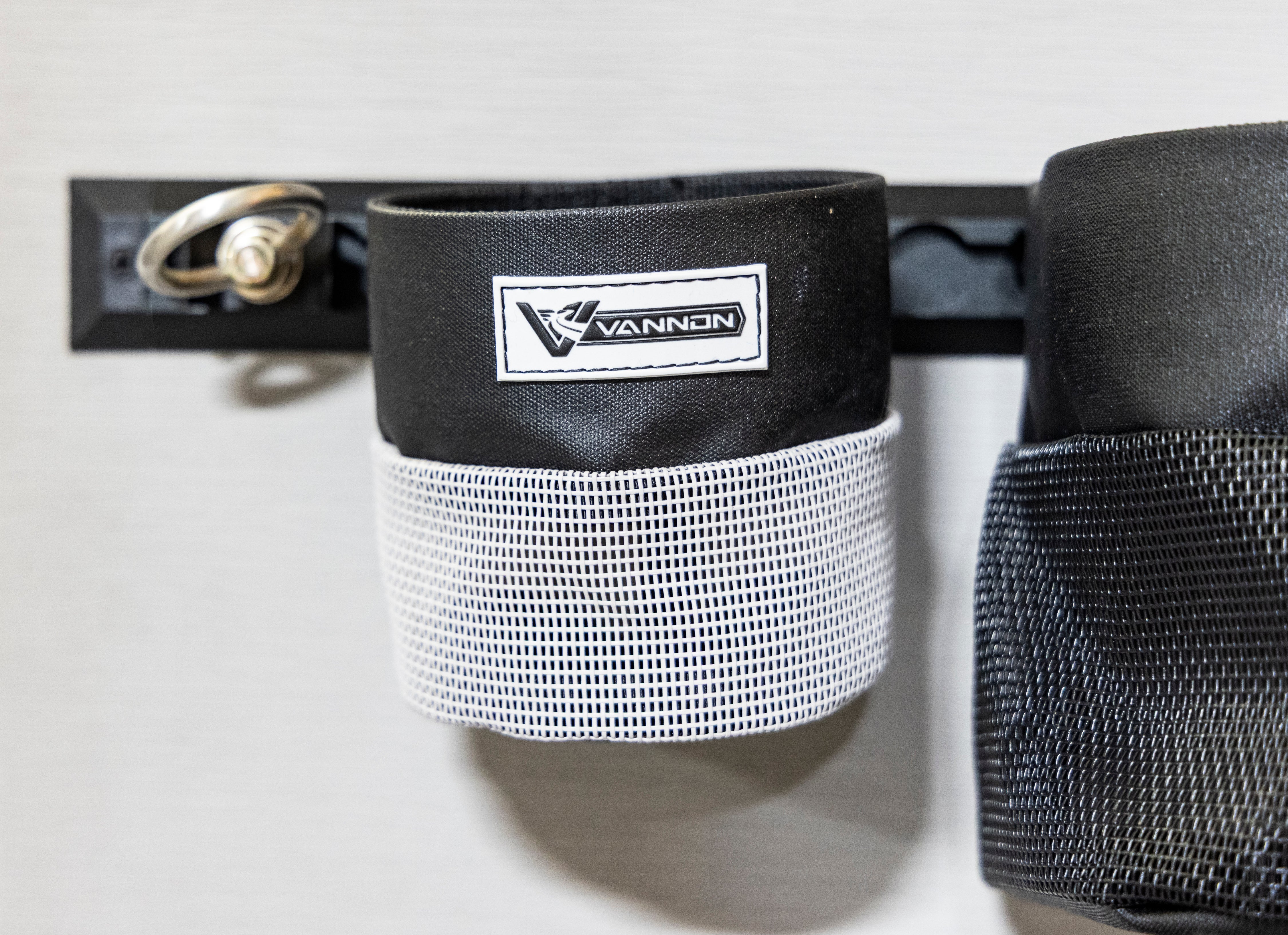 VANNON Utility Baskets & Bottle Holders