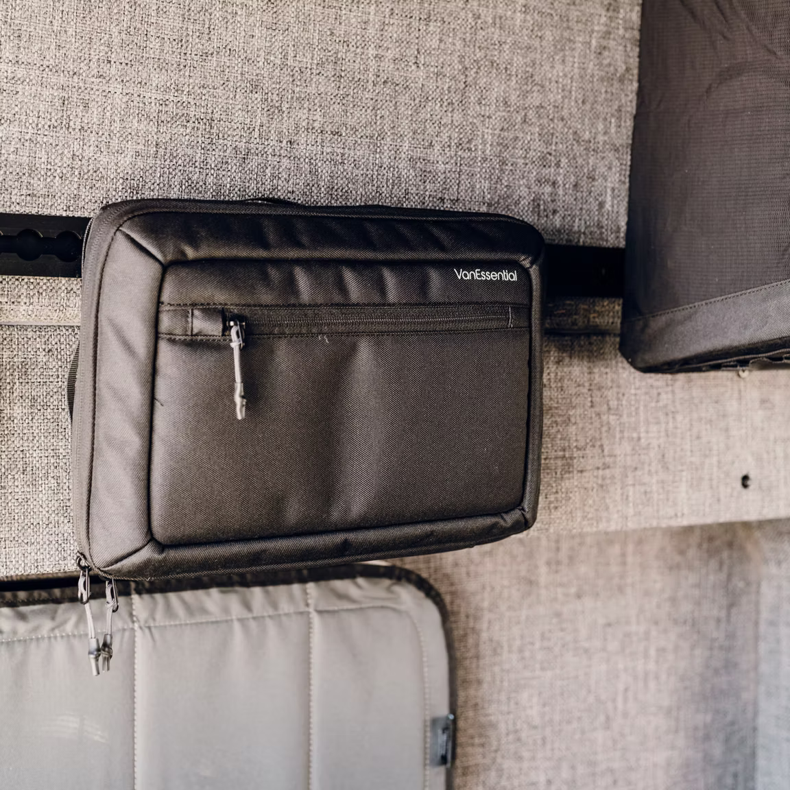 Venture L-Track Stow Away Bag