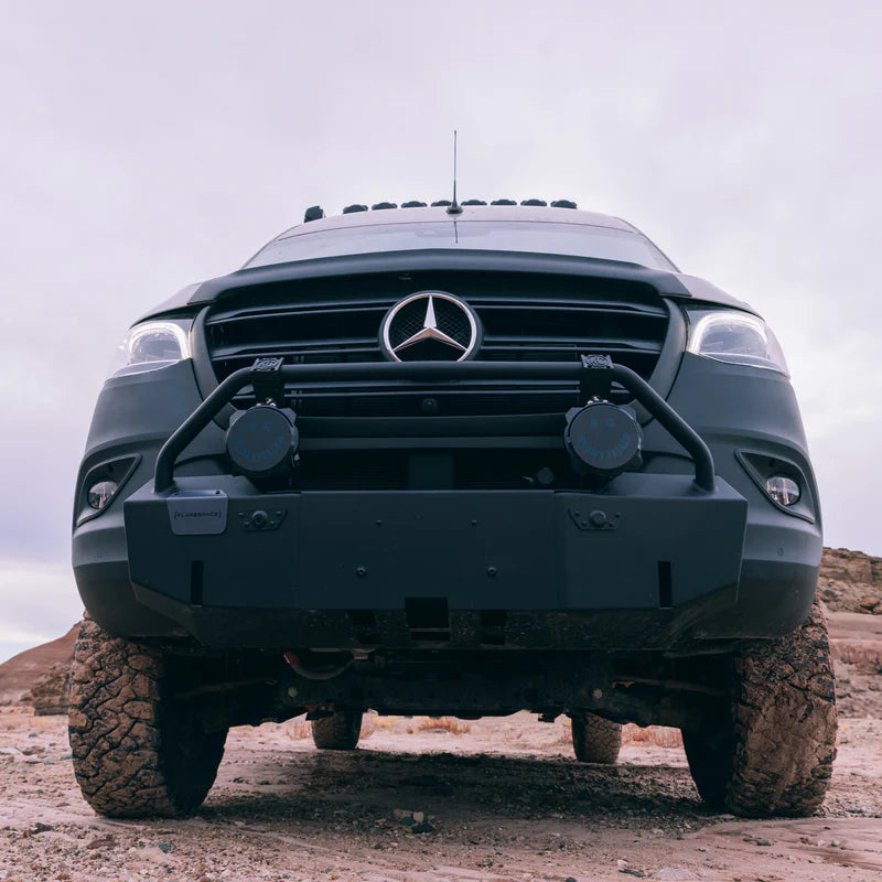 Load video: nVader Sprinter Brush Guard
